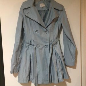 3/$16 Laundry~ Light Blue Short Trench